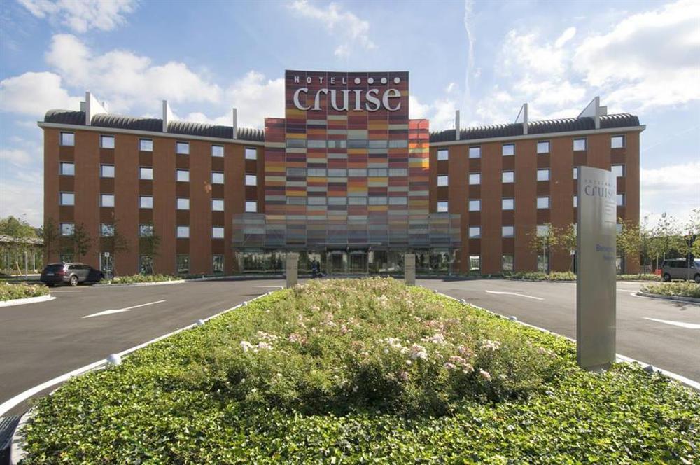 Hotel Cruise Lucino Esterno foto